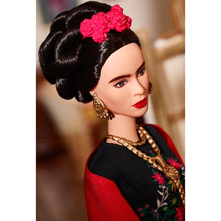 Illustration for article titled Frida Kahlo Barbie